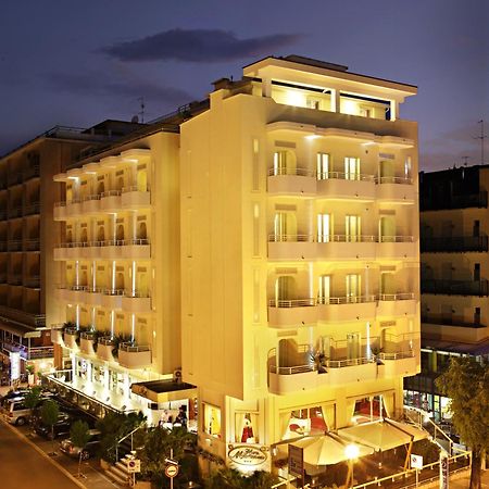 Mediterraneo Hotel & Suites Cattolica Kültér fotó