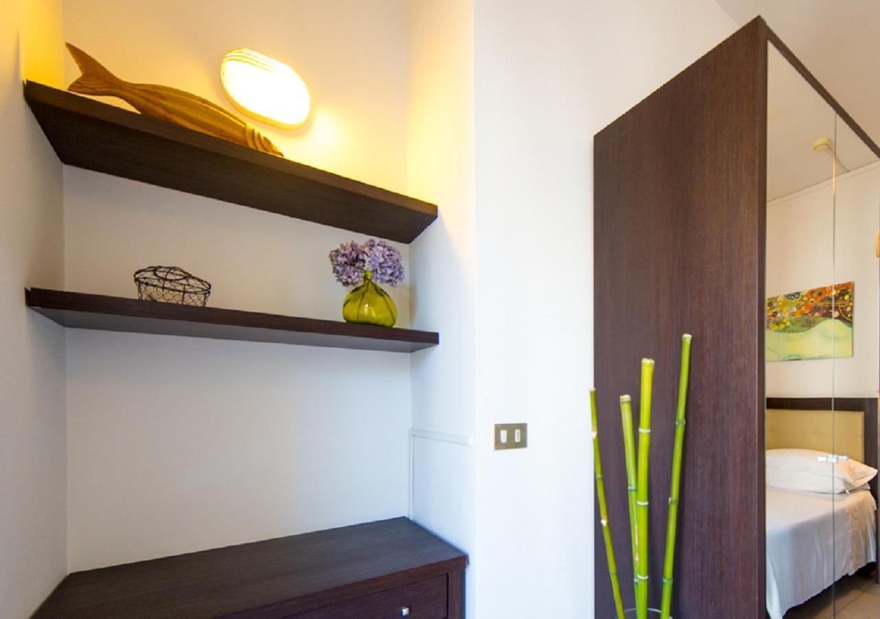 Mediterraneo Hotel & Suites Cattolica Kültér fotó